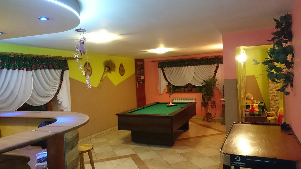 Pod Tatrami Bukowina Tatrzańska Exterior foto